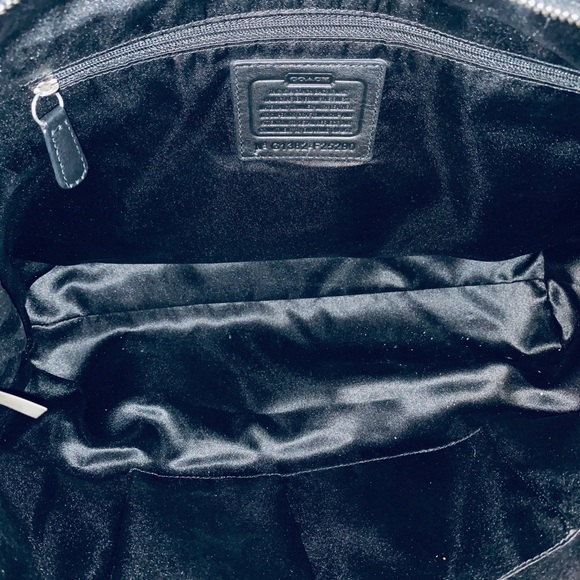 EUC* Coach Signature Satchel! - Picture 5 of 7